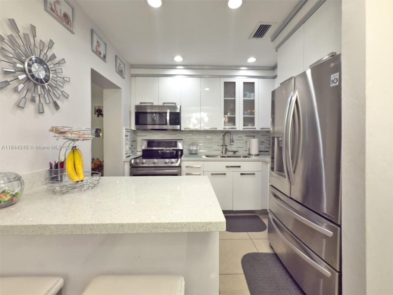 6290 SW 37th St, Miami, FL 33155 Photo