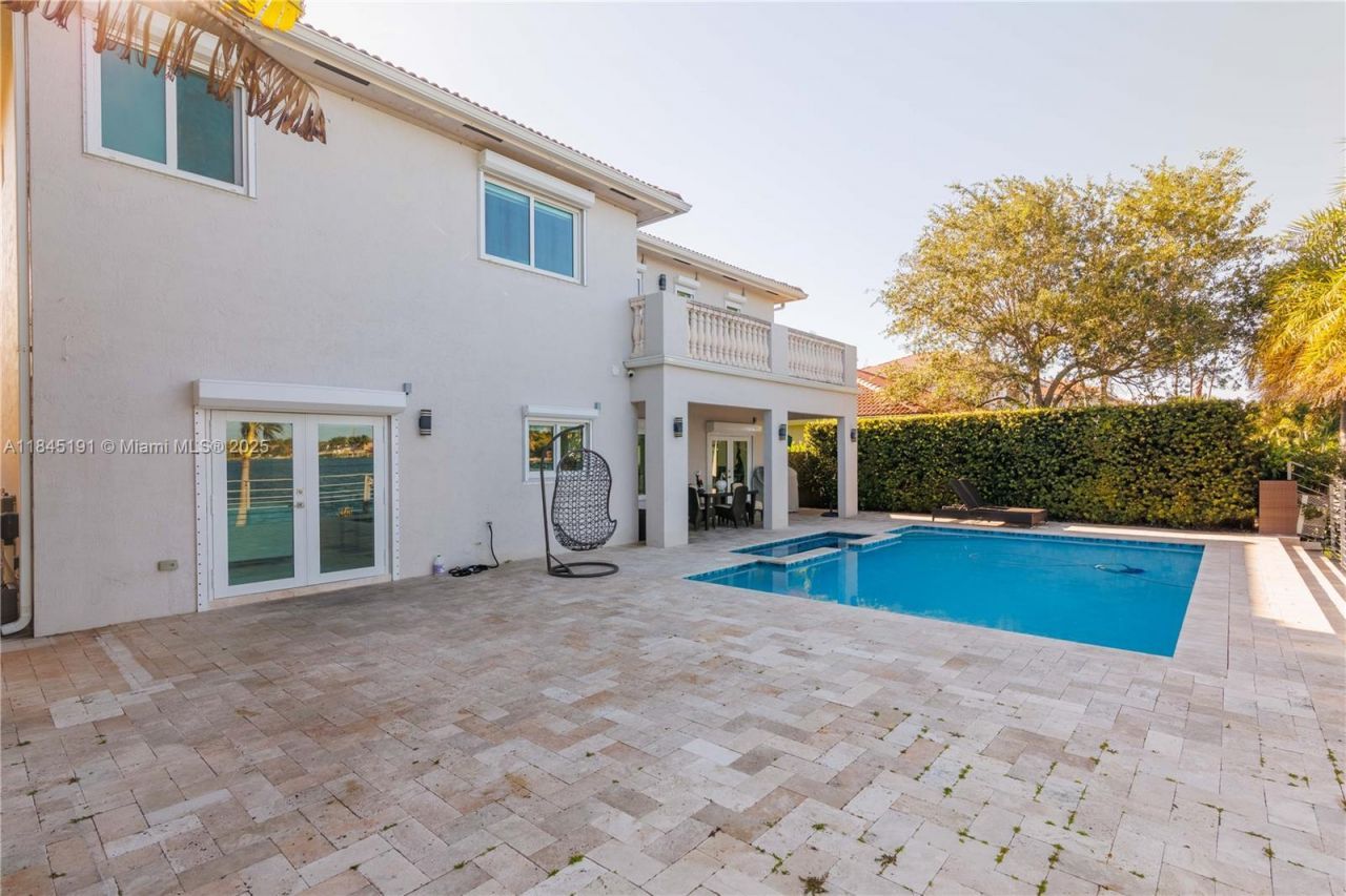 13731 SW 136th Pl, Miami, FL 33186 Photo