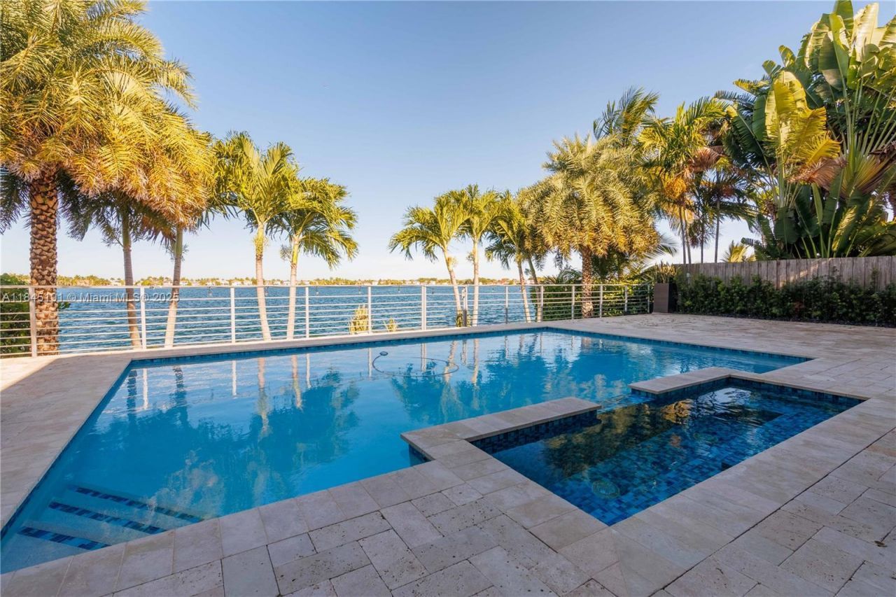 13731 SW 136th Pl, Miami, FL 33186 Photo