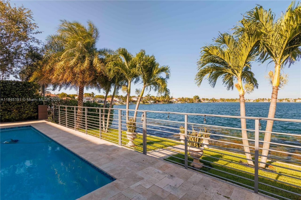 13731 SW 136th Pl, Miami, FL 33186 Photo