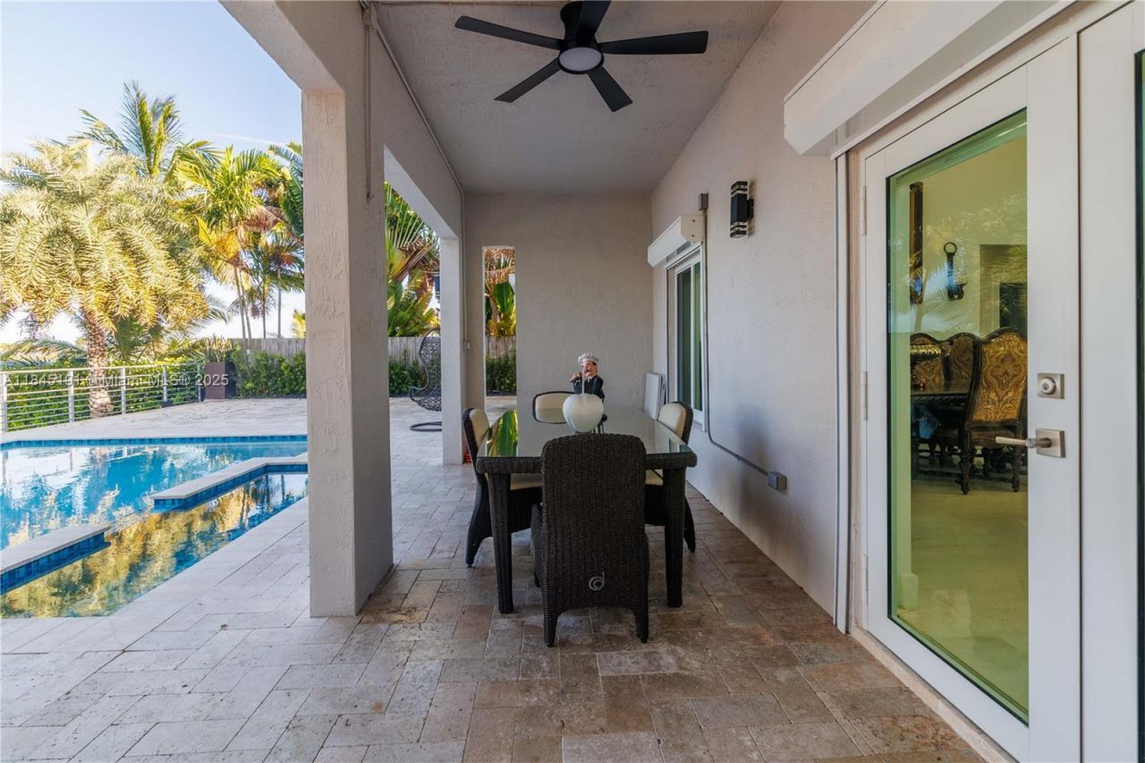 13731 SW 136th Pl, Miami, FL 33186 Photo