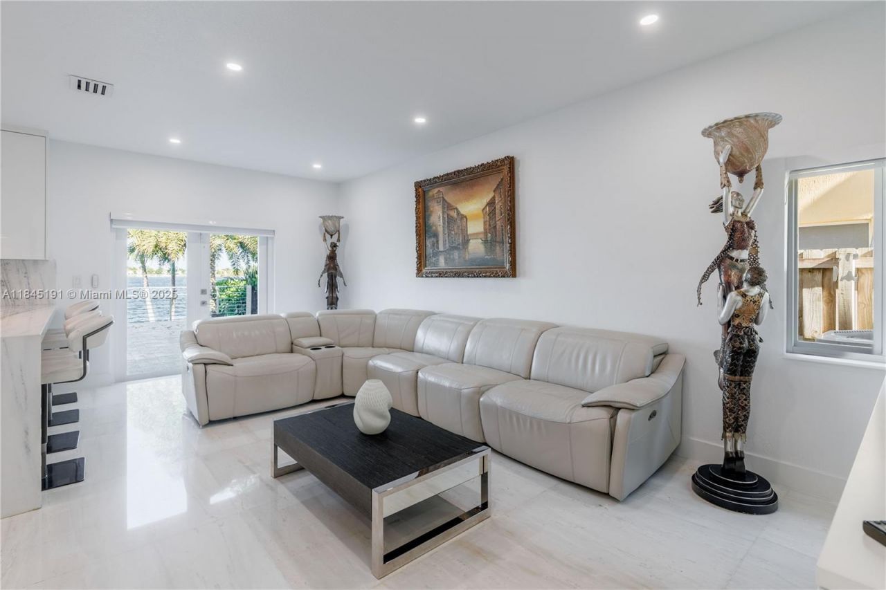 13731 SW 136th Pl, Miami, FL 33186 Photo