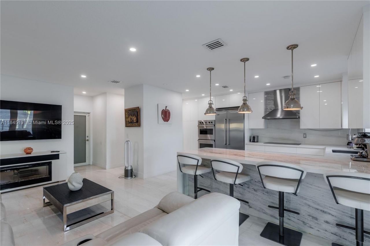 13731 SW 136th Pl, Miami, FL 33186 Photo