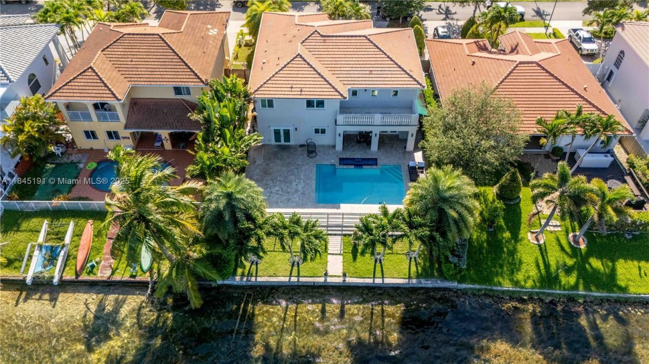 13731 SW 136th Pl, Miami, FL 33186 Photo