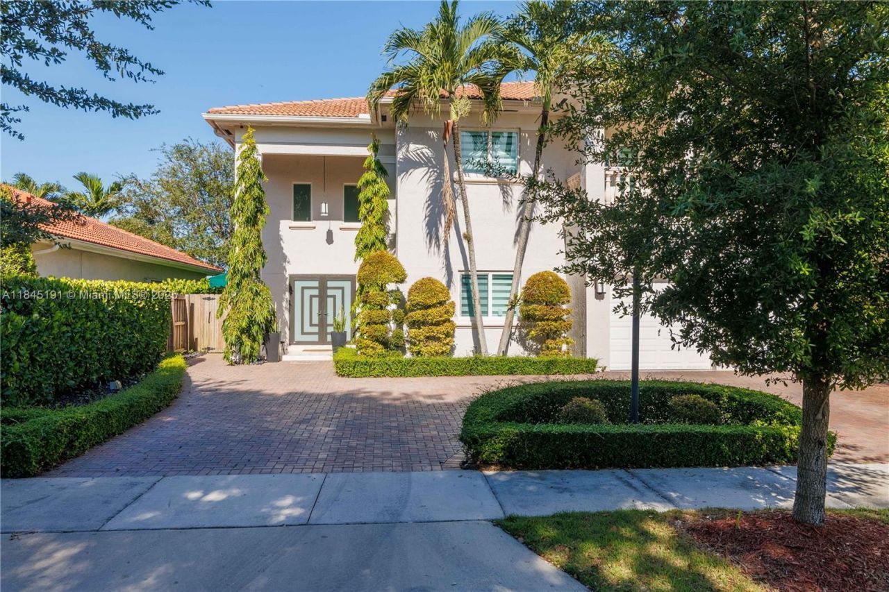 13731 SW 136th Pl, Miami, FL 33186 Photo