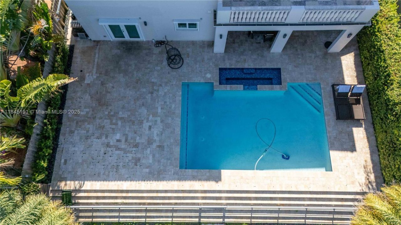 13731 SW 136th Pl, Miami, FL 33186 Photo