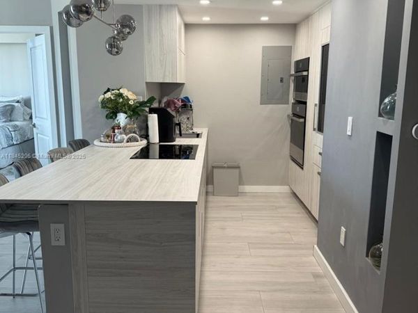 275 NE 18th St, Unit 1405, Miami, FL 33132