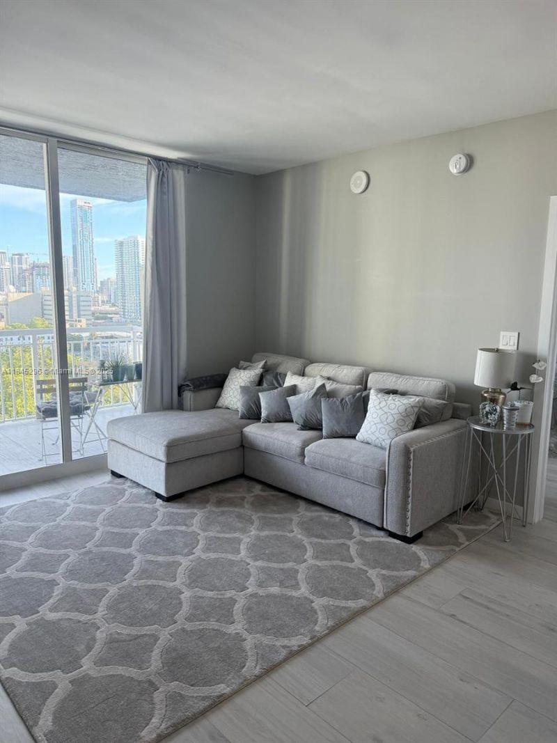 275 NE 18th St, Unit 1405, Miami, FL 33132 Photo