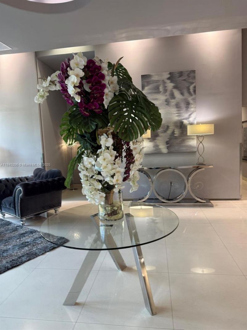 275 NE 18th St, Unit 1405, Miami, FL 33132 Photo