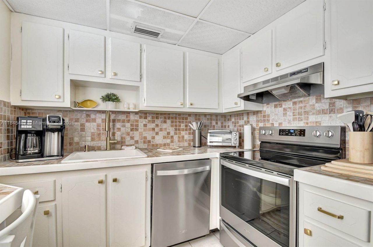 524 Monaco K, Unit 524K, Delray Beach, FL 33446 Photo