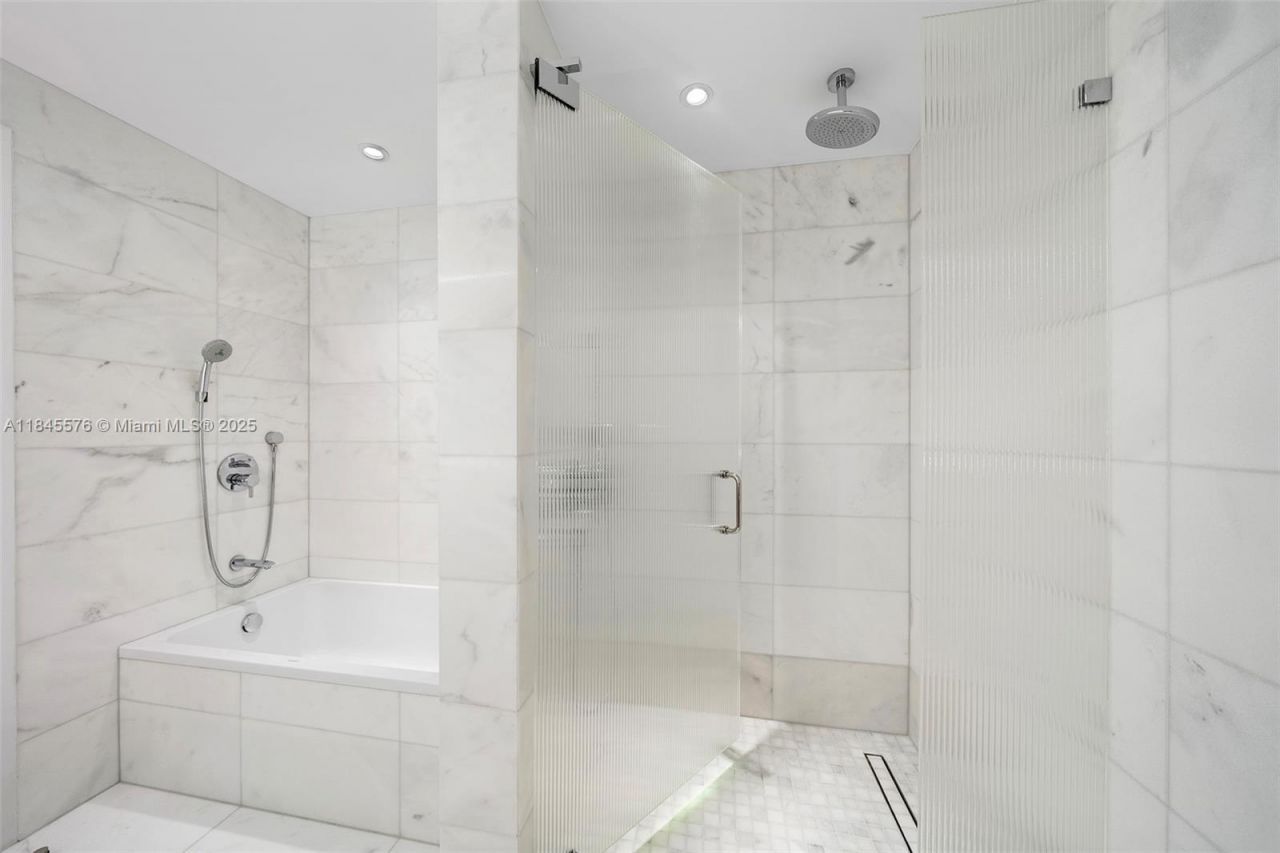 500 Alton Rd, Unit 803, Miami Beach, FL 33139 Photo