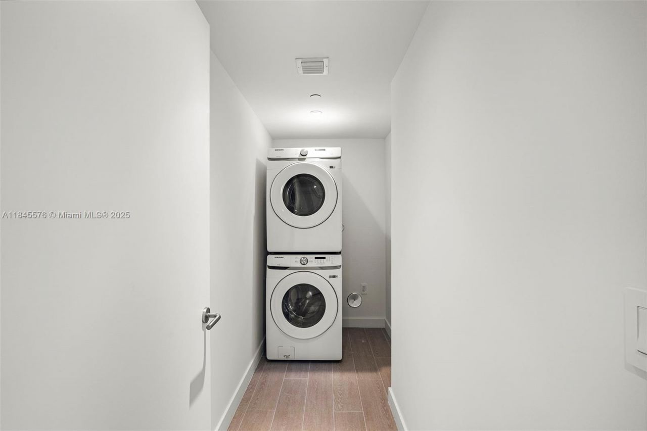 500 Alton Rd, Unit 803, Miami Beach, FL 33139 Photo