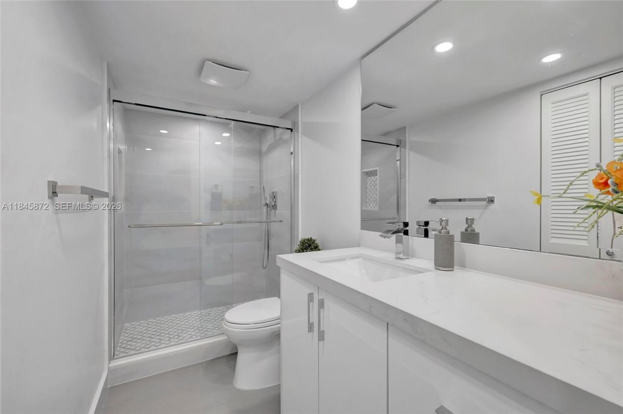 2101 Lucaya Bnd, Unit E3, Coconut Creek, FL 33066 Photo