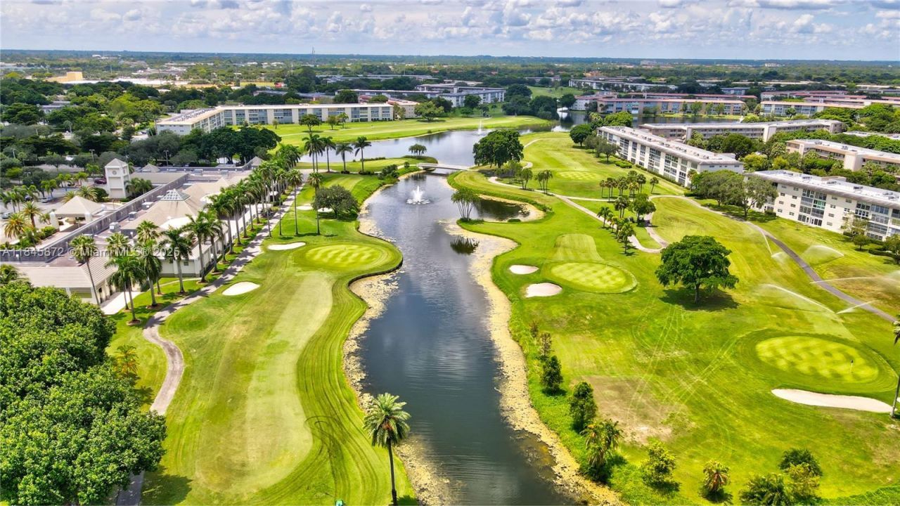 2101 Lucaya Bnd, Unit E3, Coconut Creek, FL 33066 Photo