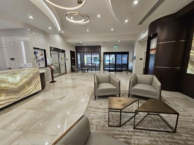 20225 NE 34th Ct, Unit 818, Aventura, FL 33180 Photo