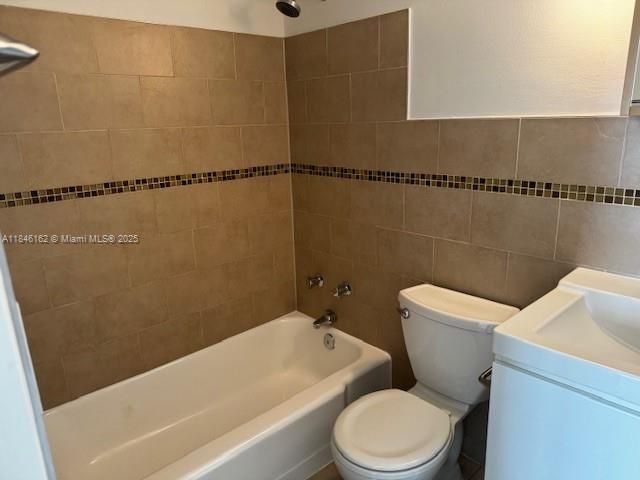 9100 W Bay Harbor Dr, Unit 7A, Bay Harbor Islands, FL 33154 Photo