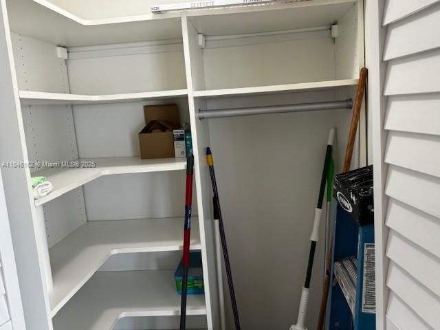 9100 W Bay Harbor Dr, Unit 7A, Bay Harbor Islands, FL 33154 Photo