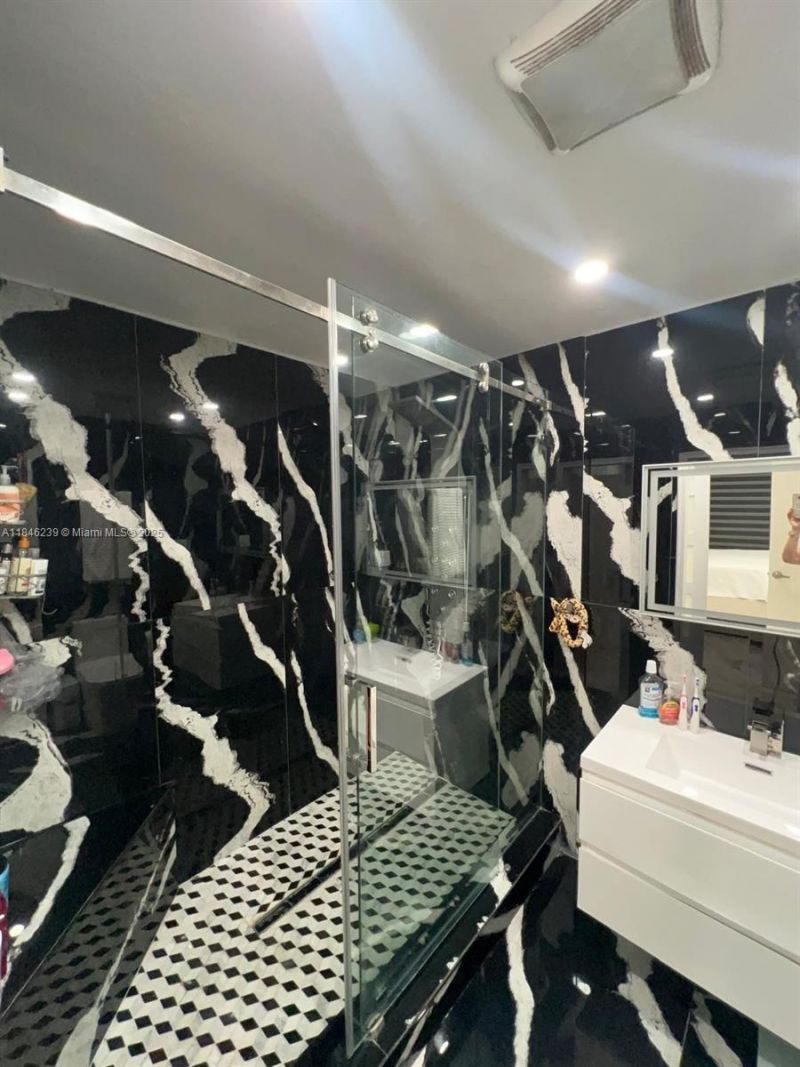 2920 SW 69th Ave, Miami, FL 33155 Photo