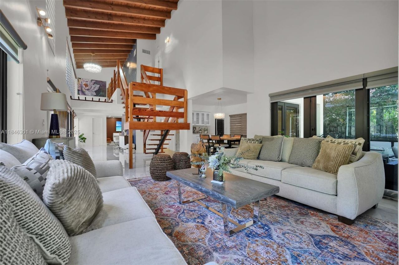 1501 Algardi Ave, Coral Gables, FL 33146 Photo