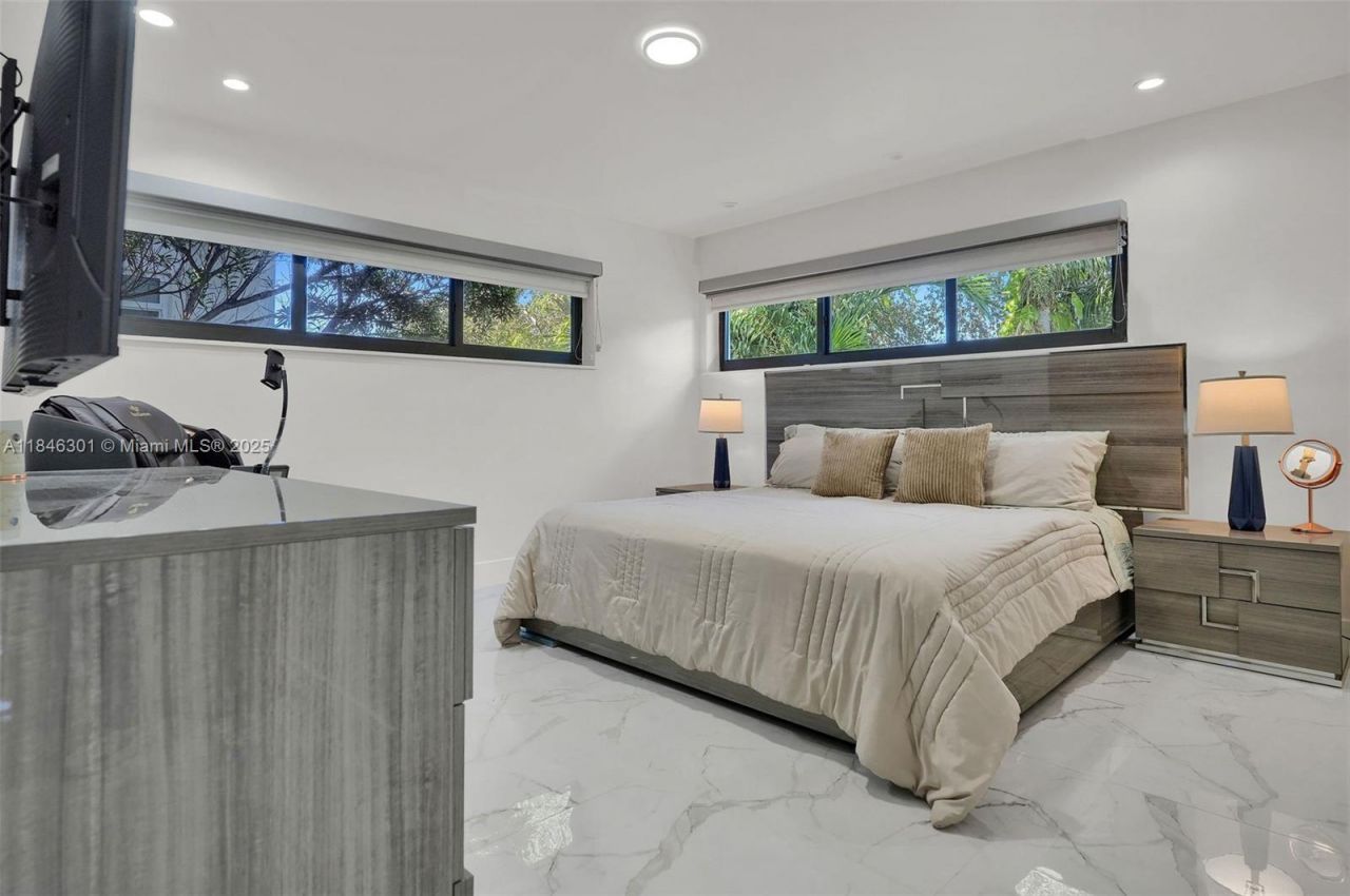 1501 Algardi Ave, Coral Gables, FL 33146 Photo