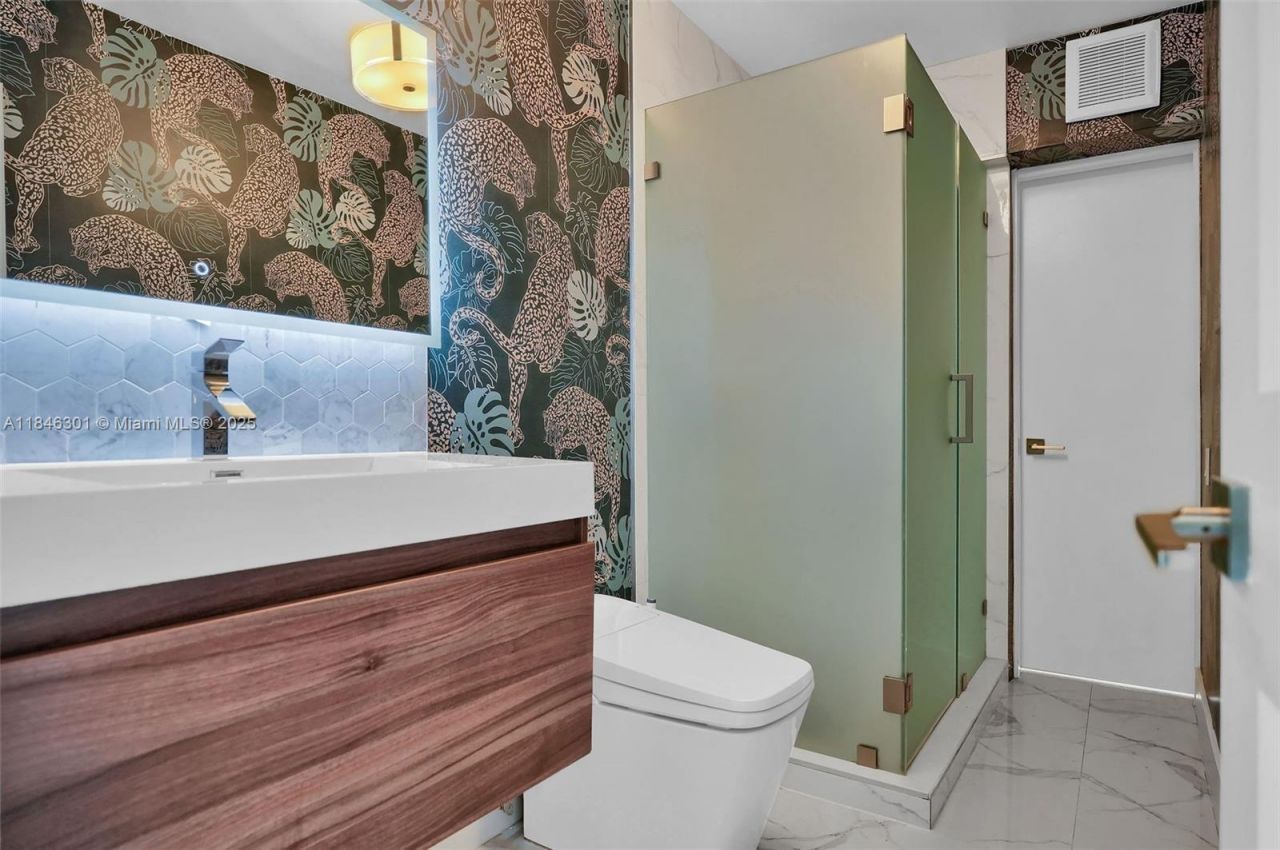 1501 Algardi Ave, Coral Gables, FL 33146 Photo