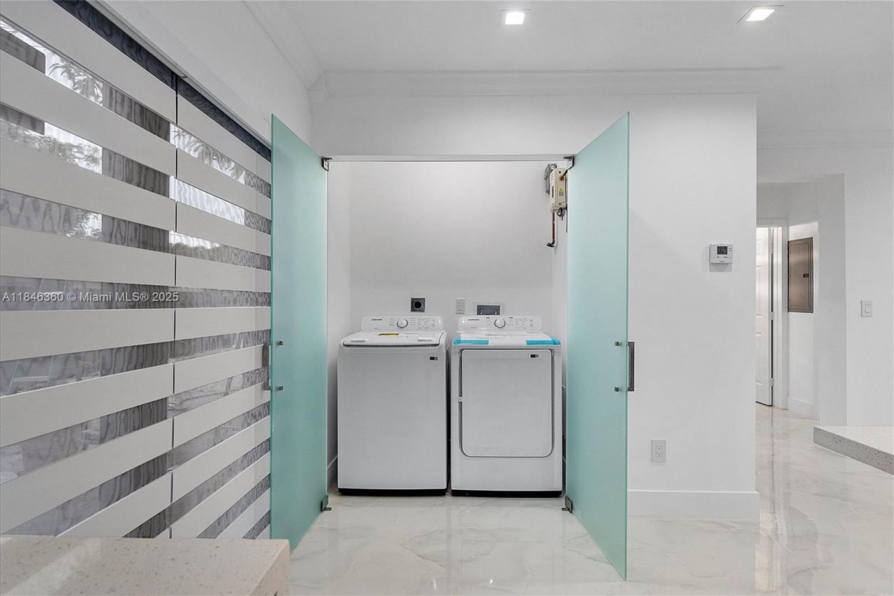 501 E 59th St, Hialeah, FL 33013 Photo