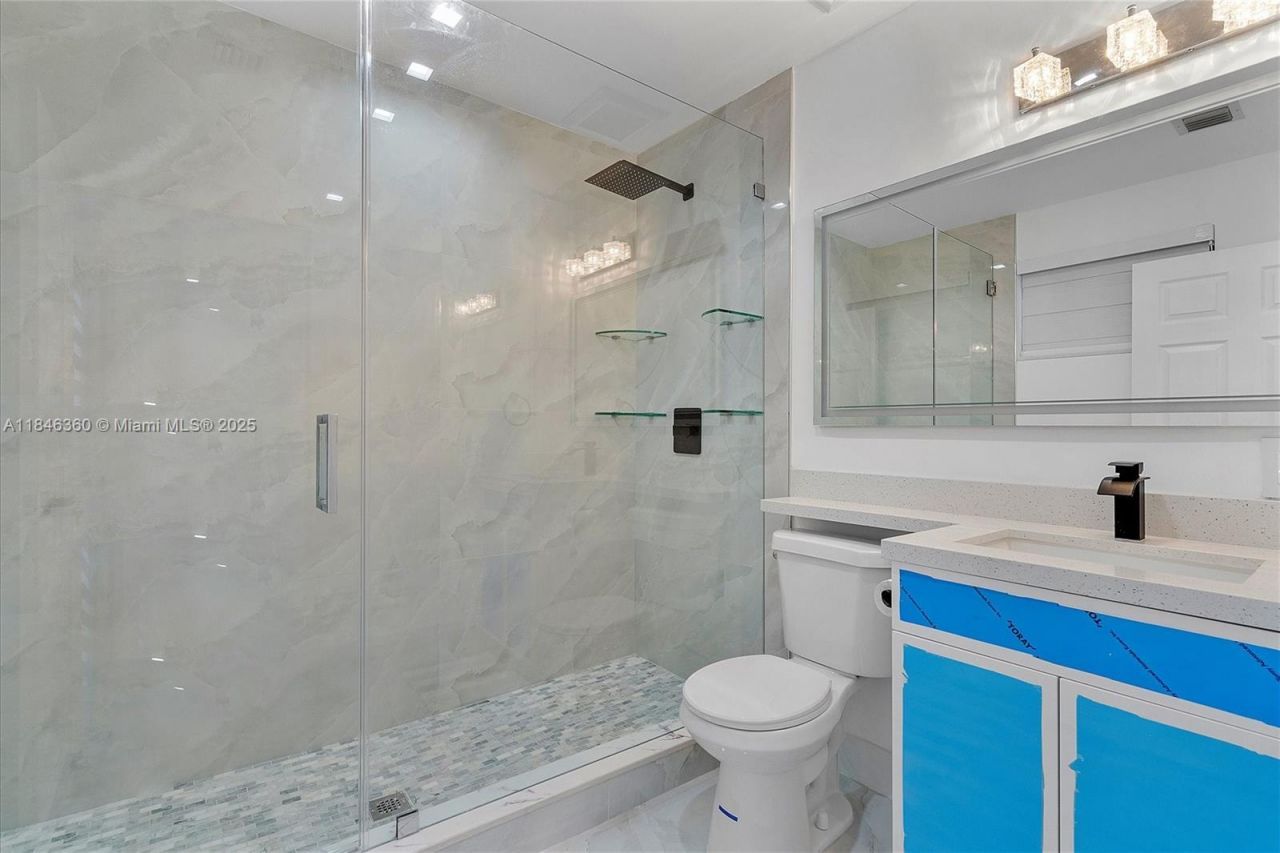 501 E 59th St, Hialeah, FL 33013 Photo