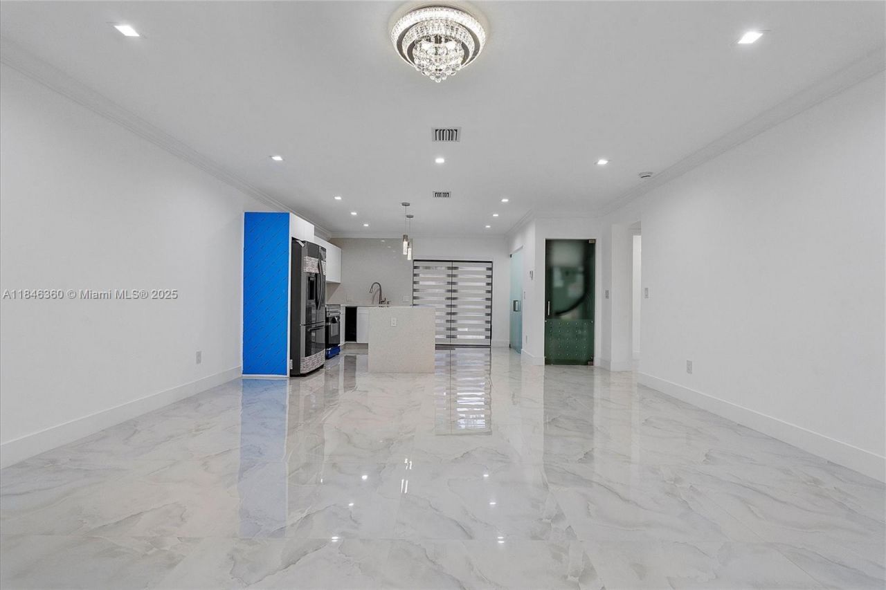 501 E 59th St, Hialeah, FL 33013 Photo