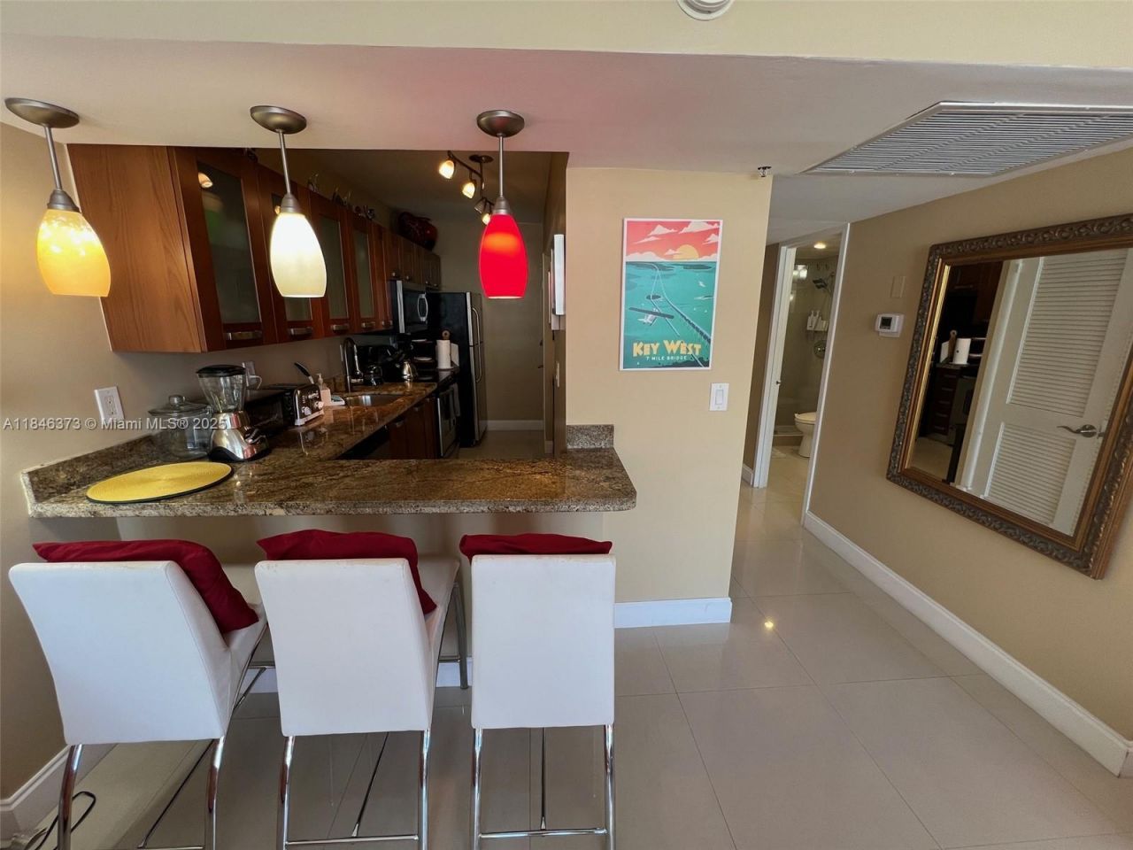 100 Lincoln Rd, Unit 1226, Miami Beach, FL 33139 Photo