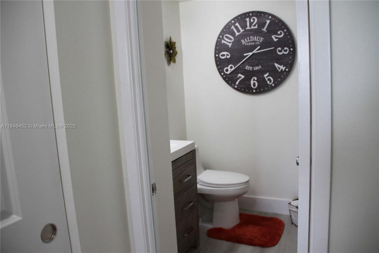 20515 E Country Club Dr, Unit 1449, Aventura, FL 33180 Photo