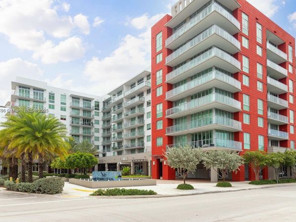 7875 NW 107th Ave, Unit 318, Doral, FL 33178