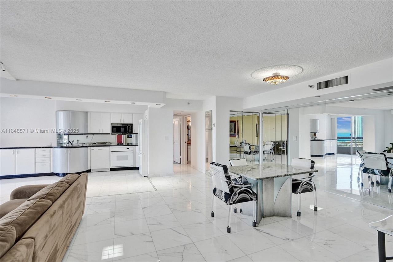 19101 Mystic Pointe Dr, Unit 1711, Aventura, FL 33180 Photo