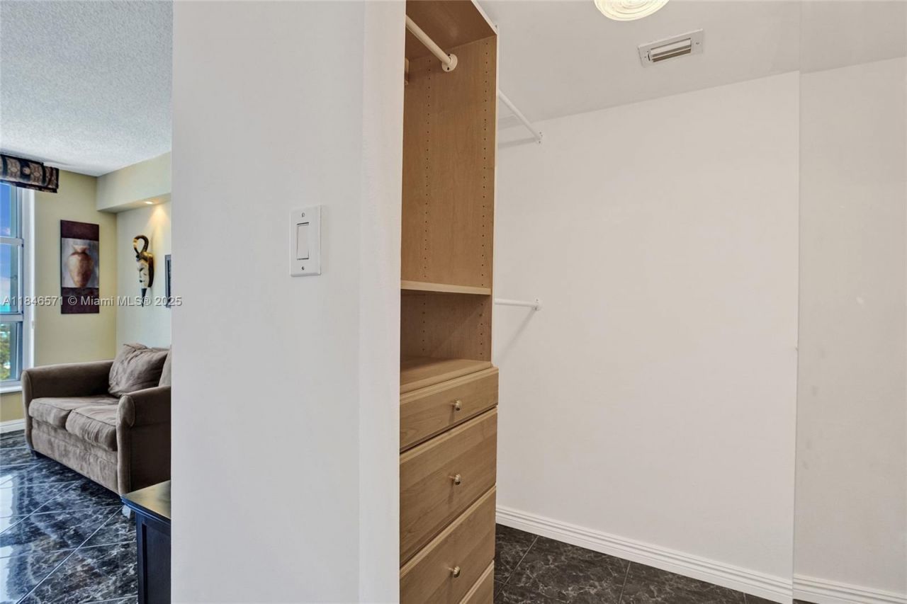 19101 Mystic Pointe Dr, Unit 1711, Aventura, FL 33180 Photo