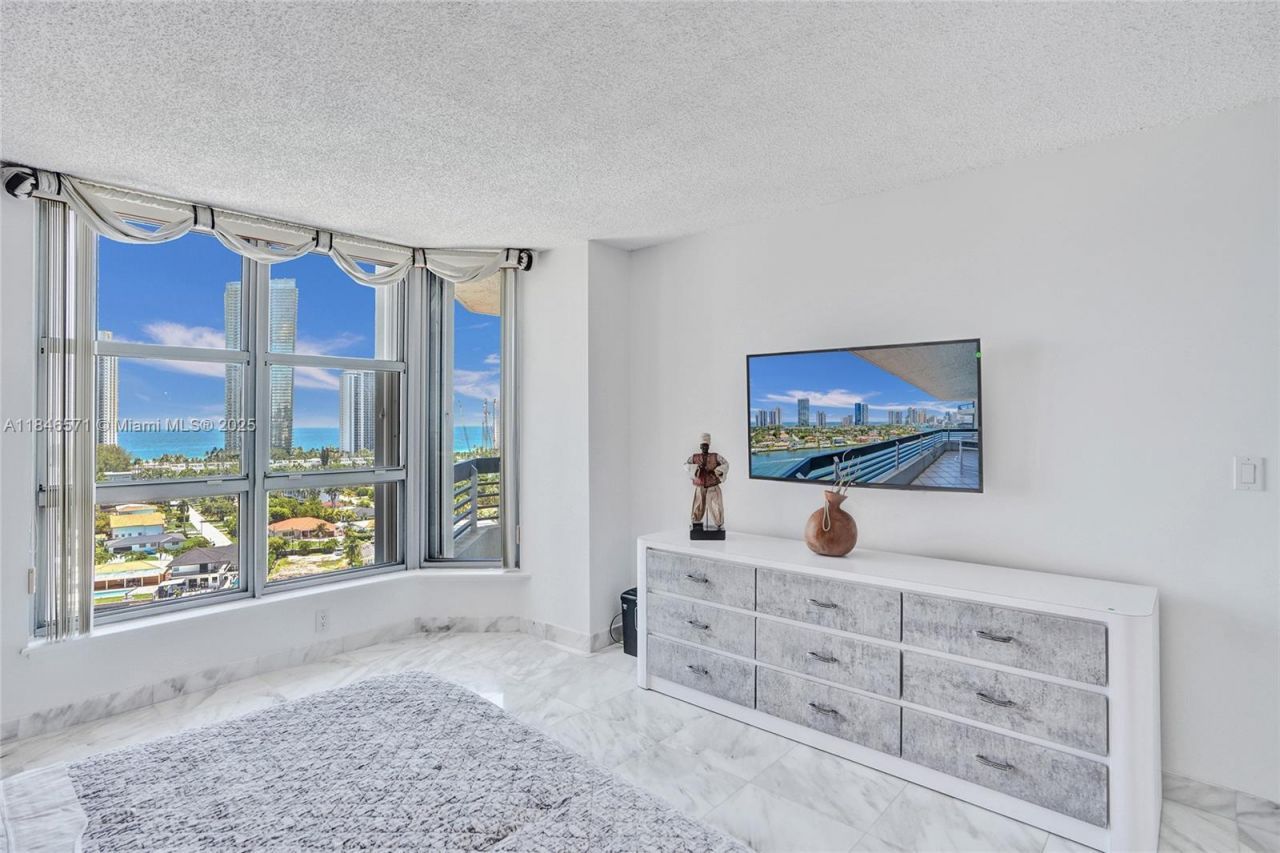 19101 Mystic Pointe Dr, Unit 1711, Aventura, FL 33180 Photo