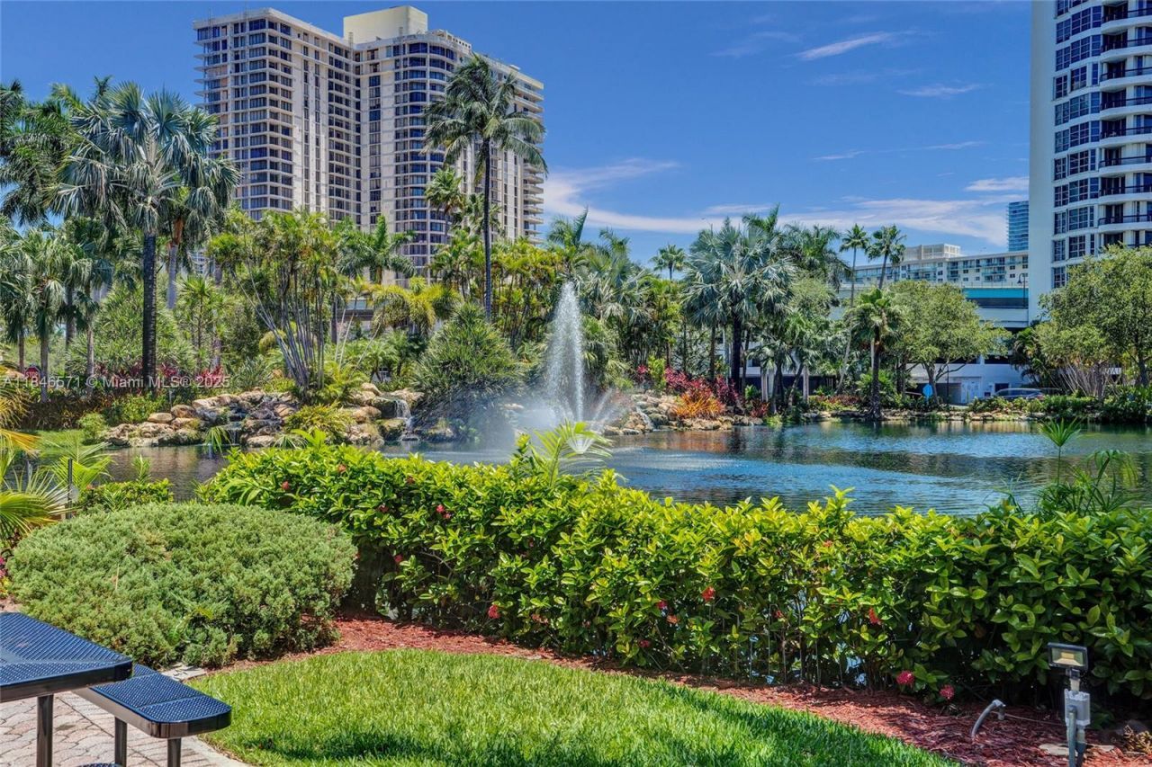 19101 Mystic Pointe Dr, Unit 1711, Aventura, FL 33180 Photo