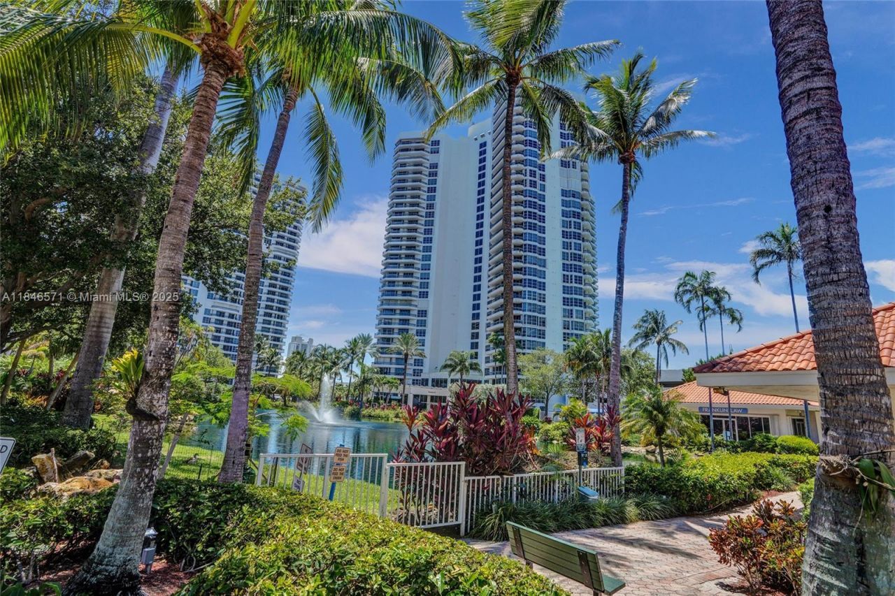 19101 Mystic Pointe Dr, Unit 1711, Aventura, FL 33180 Photo