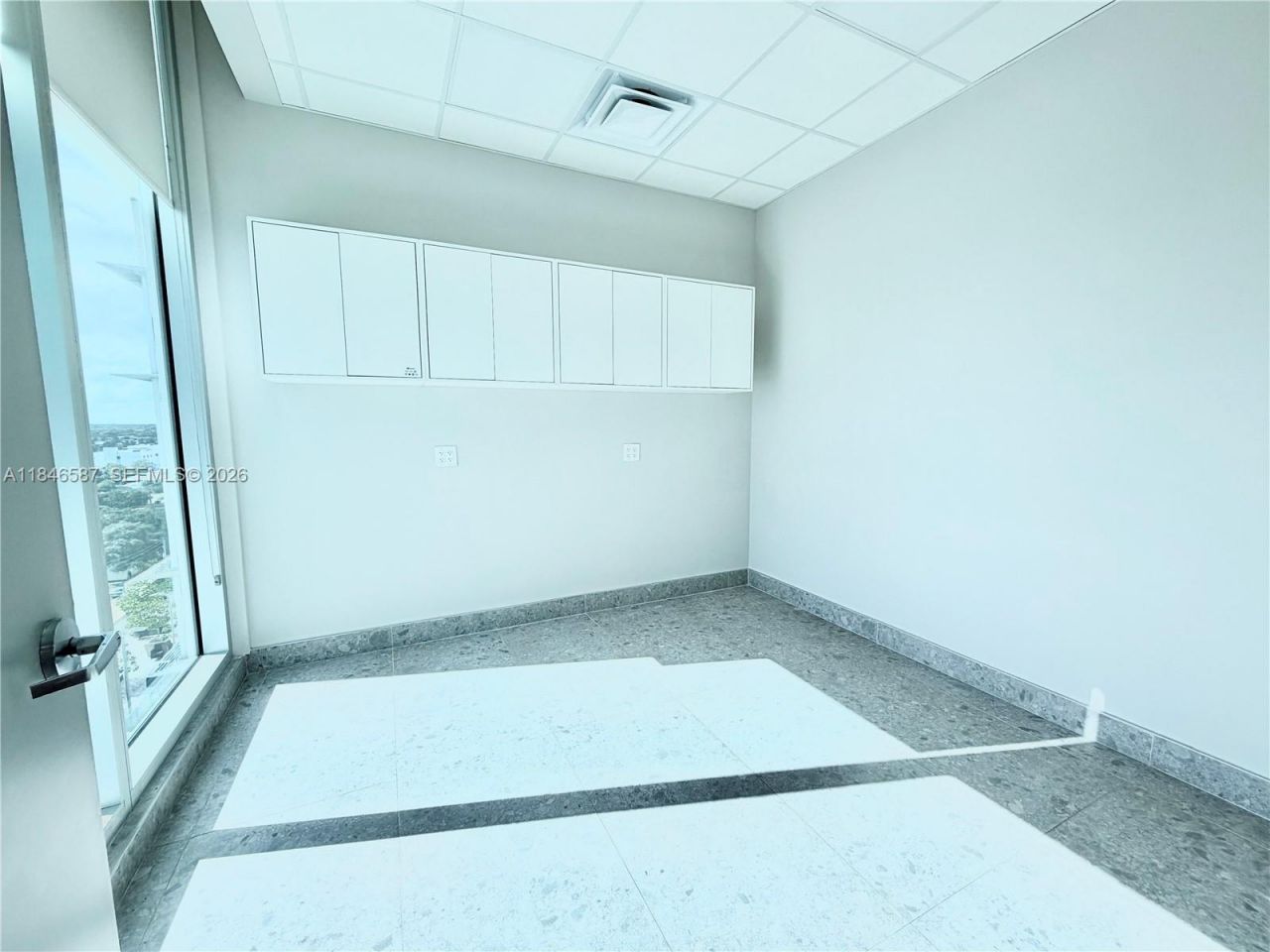 2820 NE 214th St, Unit 1001, Aventura, FL 33180 Photo