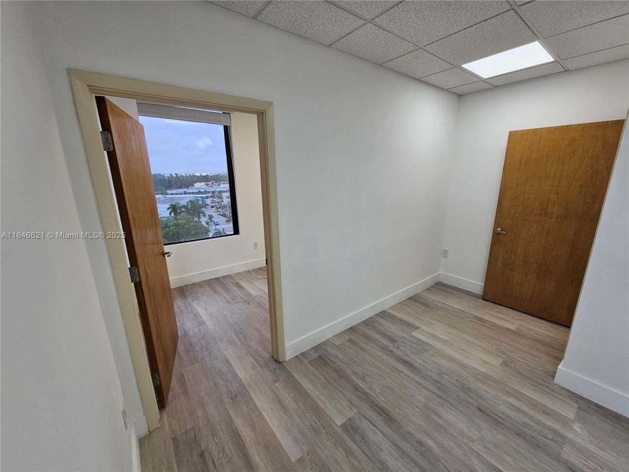12550 Biscayne Blvd, Unit 800-11, North Miami, FL 33181 Photo