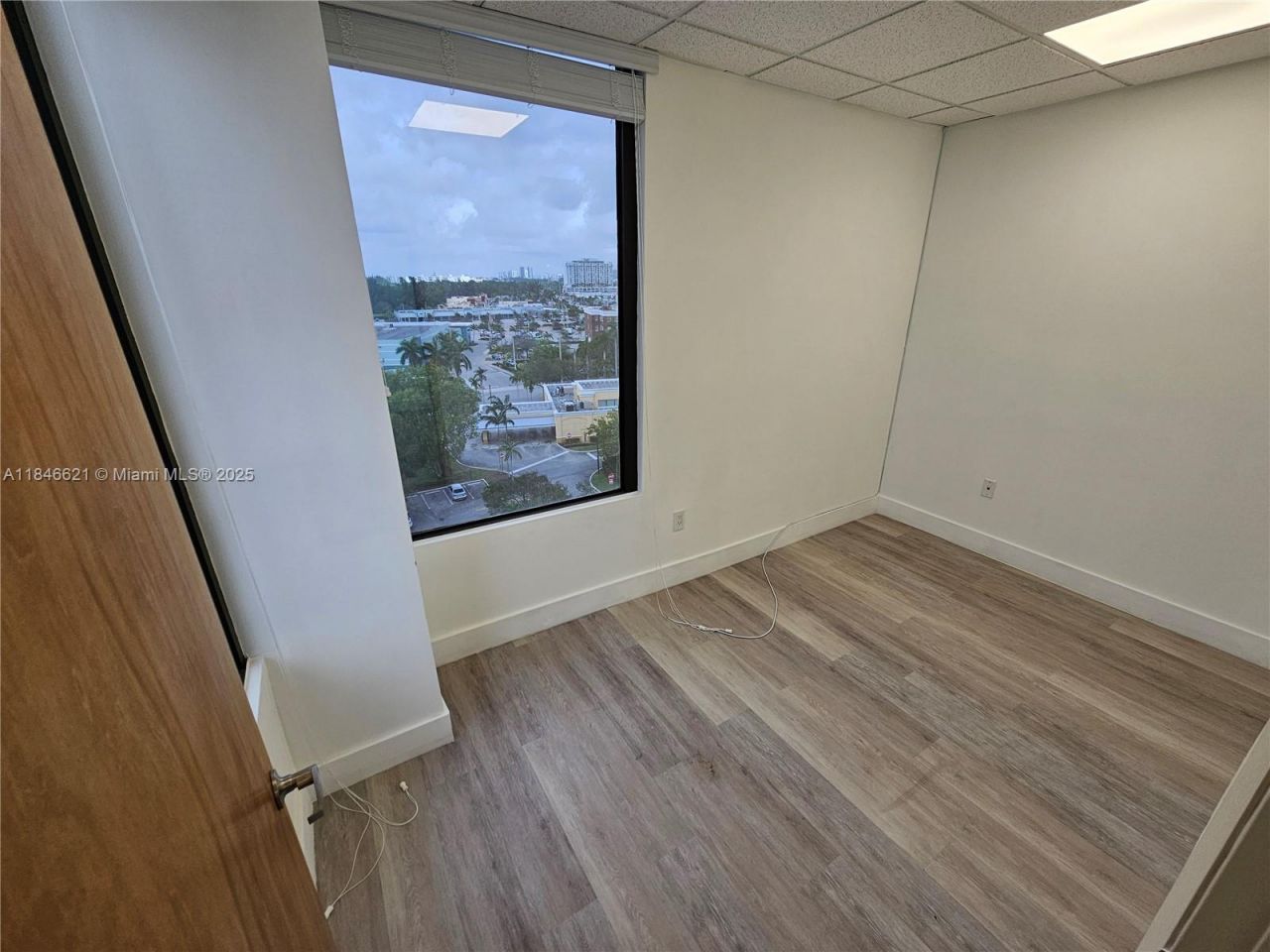 12550 Biscayne Blvd, Unit 800-11, North Miami, FL 33181 Photo