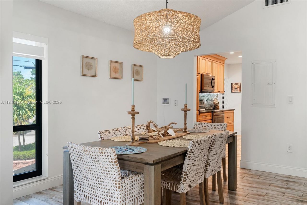 9812 Windward Ave, Key Largo, FL 33037 Photo