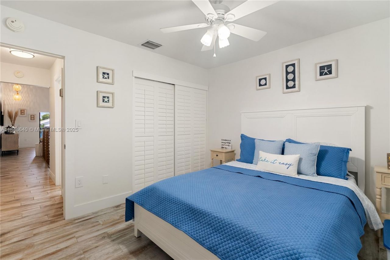 9812 Windward Ave, Key Largo, FL 33037 Photo