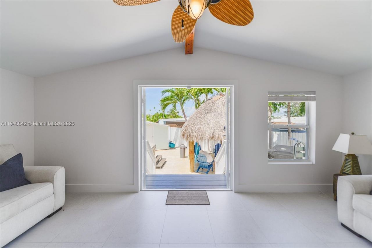 11 Mockingbird Rd, Key Largo, FL 33037 Photo