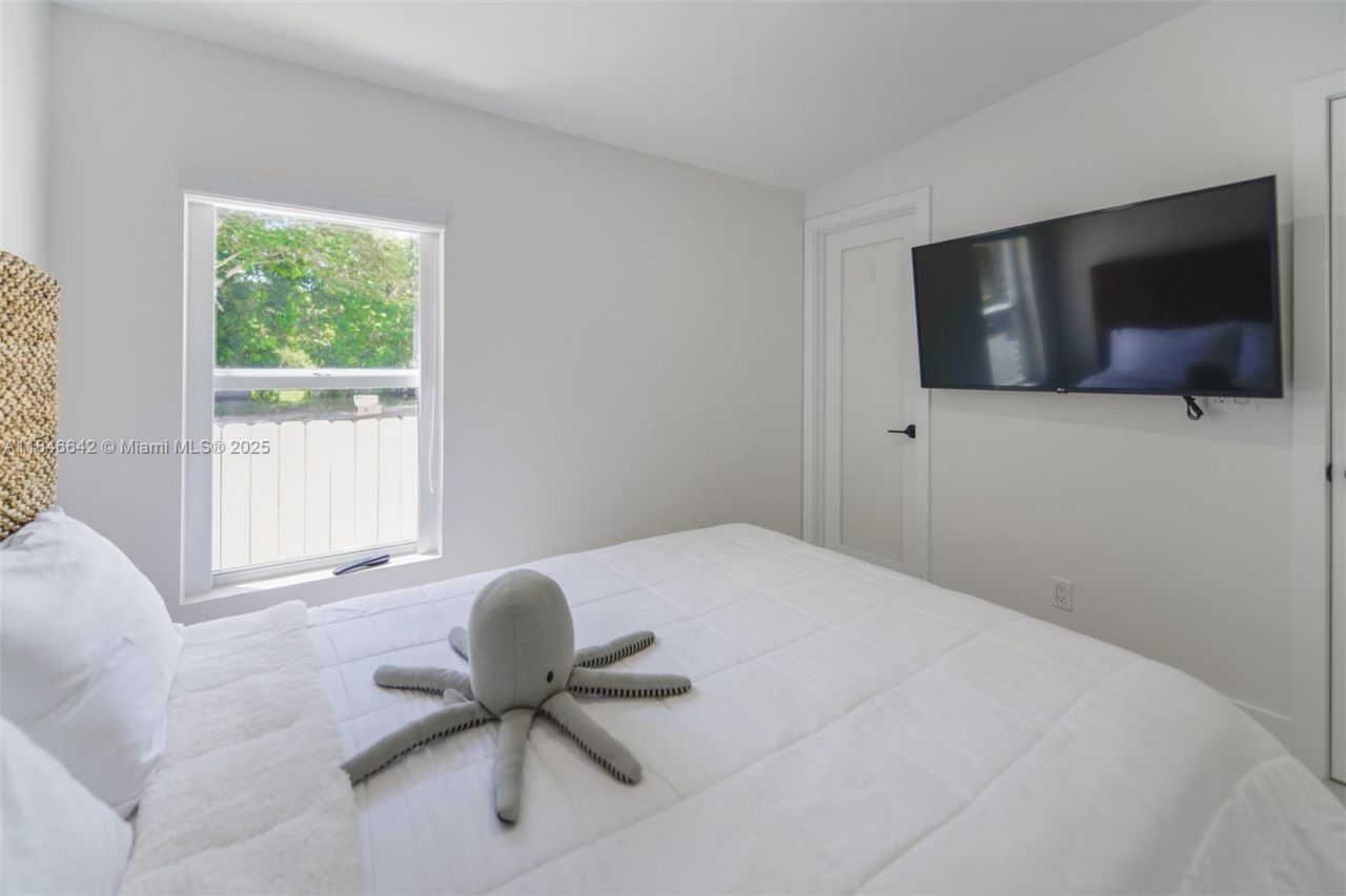 11 Mockingbird Rd, Key Largo, FL 33037 Photo