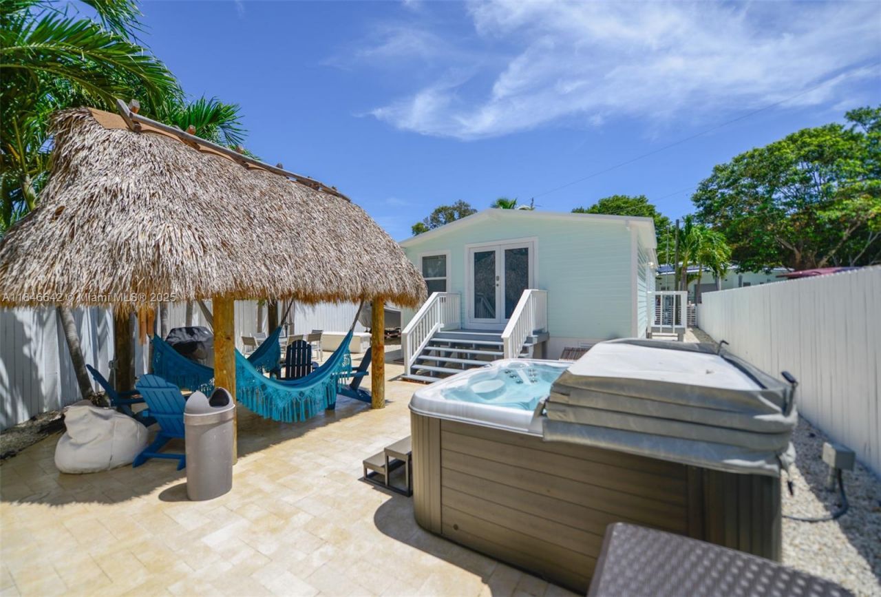 11 Mockingbird Rd, Key Largo, FL 33037 Photo