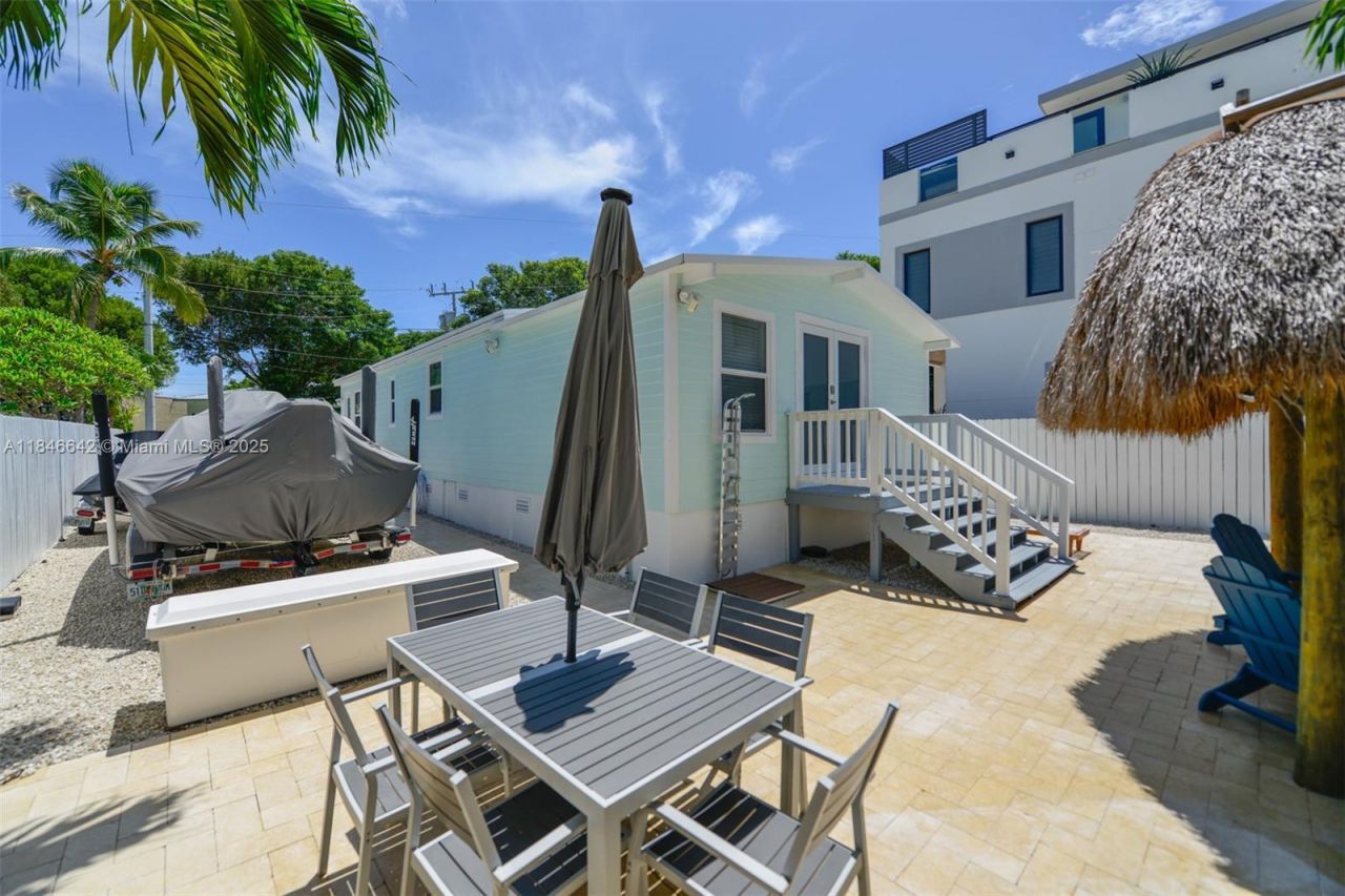 11 Mockingbird Rd, Key Largo, FL 33037 Photo