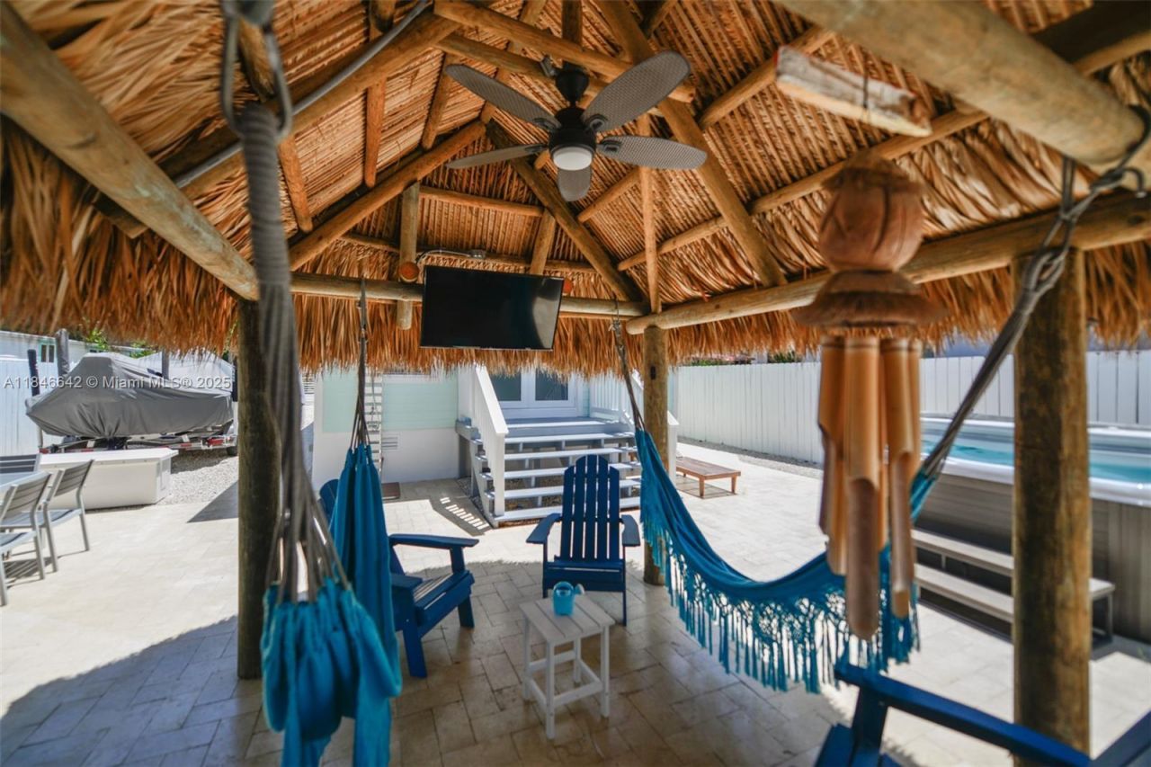 11 Mockingbird Rd, Key Largo, FL 33037 Photo