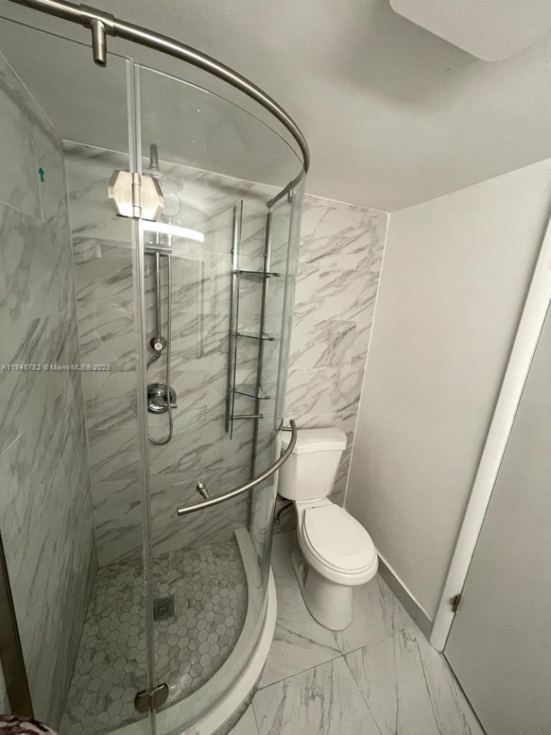 1530 NE 191st St, Unit 145, Miami, FL 33179 Photo