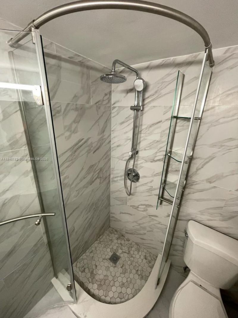 1530 NE 191st St, Unit 145, Miami, FL 33179 Photo