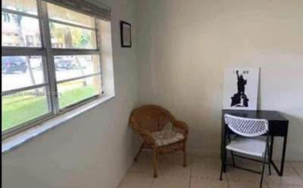 1530 NE 191st St, Unit 145, Miami, FL 33179 Photo