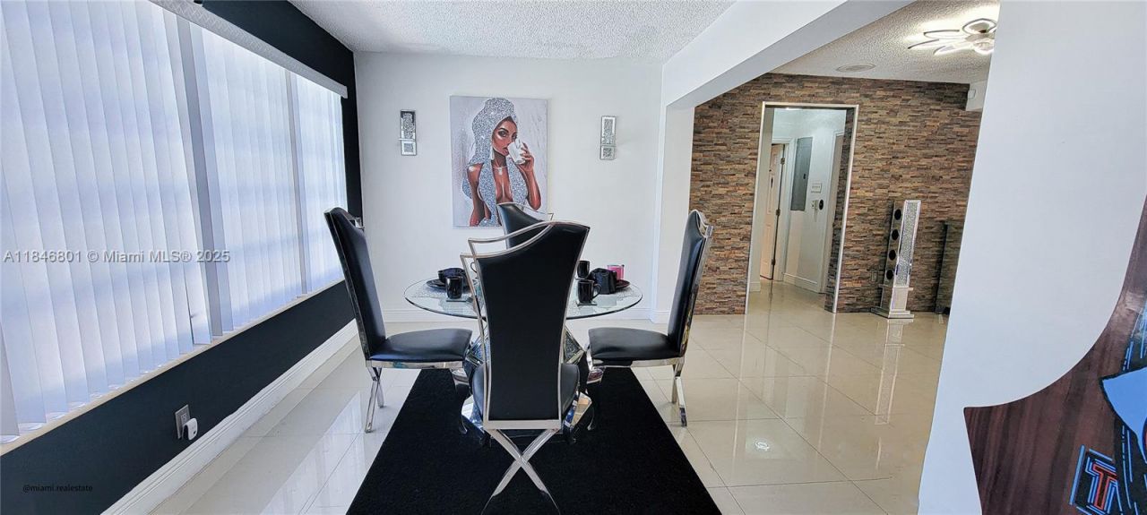 2649 Bahama Dr, Miramar, FL 33023 Photo